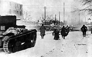 Уличные бои в Ростове-на-Дону. Ноябрь 1941 года.